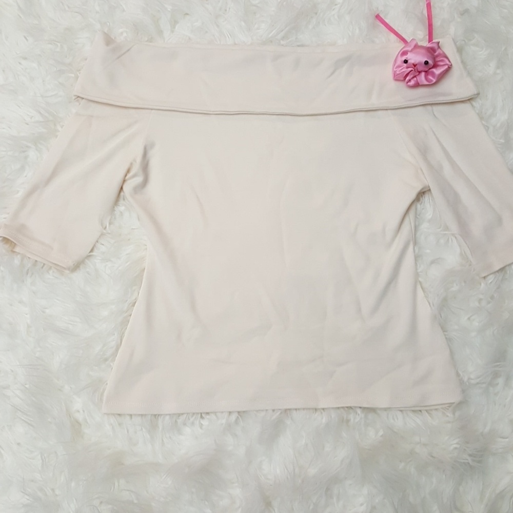 Off shoulder top